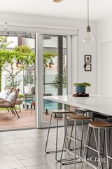 https://images.listonce.com.au/custom/160x/listings/1-thames-promenade-chelsea-vic-3196/017/01821017_img_05.jpg?QK0Oq7AnJ5Q