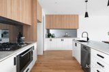 https://images.listonce.com.au/custom/160x/listings/1-the-crescent-ascot-vale-vic-3032/552/01815552_img_06.jpg?RgoAfB-kr5k
