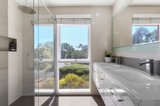 https://images.listonce.com.au/custom/160x/listings/1-the-eyrie-eltham-vic-3095/565/00730565_img_05.jpg?UNAzRgG-XnU