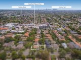 https://images.listonce.com.au/custom/160x/listings/1-the-grove-camberwell-vic-3124/131/00876131_img_05.jpg?8AX936FvVdk