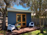 https://images.listonce.com.au/custom/160x/listings/1-the-mews-barwon-heads-vic-3227/542/01778542_img_12.jpg?zB-RlzTJYRo