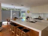 https://images.listonce.com.au/custom/160x/listings/1-the-mews-barwon-heads-vic-3227/542/01778542_img_17.jpg?e49Lmgand2Q