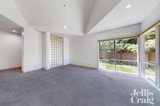 https://images.listonce.com.au/custom/160x/listings/1-trumper-street-camberwell-vic-3124/535/01624535_img_05.jpg?kJJTfp-haN4