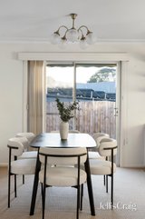 https://images.listonce.com.au/custom/160x/listings/1-tuckfield-court-macleod-vic-3085/339/01794339_img_13.jpg?5Uag3CKVJl0