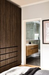 https://images.listonce.com.au/custom/160x/listings/1-tudor-st-richmond-vic-3121/461/01717461_img_16.jpg?sbNr4sEZlq0