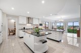https://images.listonce.com.au/custom/160x/listings/1-tulloch-grove-glen-waverley-vic-3150/651/01727651_img_07.jpg?pn1Y-Mponak