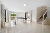 https://images.listonce.com.au/custom/160x/listings/1-tulloch-grove-glen-waverley-vic-3150/651/01727651_img_11.jpg?yKSZPVyrNRk