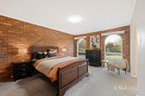 https://images.listonce.com.au/custom/160x/listings/1-upton-court-ringwood-vic-3134/937/01808937_img_12.jpg?UR13dmm_qWo