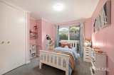 https://images.listonce.com.au/custom/160x/listings/1-upton-court-ringwood-vic-3134/937/01808937_img_17.jpg?grKgBU8HPe8