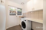 https://images.listonce.com.au/custom/160x/listings/1-upton-court-ringwood-vic-3134/937/01808937_img_19.jpg?xdhBlxr4agk