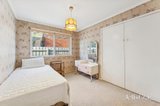 https://images.listonce.com.au/custom/160x/listings/1-varley-court-ferntree-gully-vic-3156/149/01781149_img_10.jpg?LedxdPhmKcU