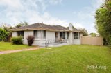 https://images.listonce.com.au/custom/160x/listings/1-view-road-bayswater-vic-3153/910/01986910_img_01.jpg?pV7THmbf8qk