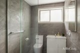 https://images.listonce.com.au/custom/160x/listings/1-view-road-bayswater-vic-3153/910/01986910_img_03.jpg?x1S86eQXiWk