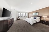 https://images.listonce.com.au/custom/160x/listings/1-vine-court-bentleigh-east-vic-3165/996/00611996_img_06.jpg?aV_UqzDZ7Xo