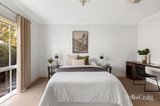 https://images.listonce.com.au/custom/160x/listings/1-wallaby-court-plenty-vic-3090/775/01979775_img_11.jpg?UKPNTbnNfjU