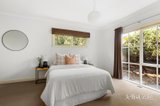https://images.listonce.com.au/custom/160x/listings/1-wallaby-court-plenty-vic-3090/775/01979775_img_12.jpg?ZdAUY15T5Ns