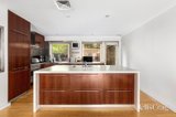 https://images.listonce.com.au/custom/160x/listings/1-walsh-street-west-melbourne-vic-3003/727/01822727_img_05.jpg?fGnno6EeQdE