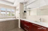 https://images.listonce.com.au/custom/160x/listings/1-walsh-street-west-melbourne-vic-3003/727/01822727_img_10.jpg?VvNBoVpTvgY