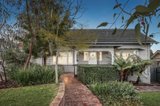 https://images.listonce.com.au/custom/160x/listings/1-waverley-avenue-kew-vic-3101/884/01267884_img_03.jpg?JZCJFQ02ueQ