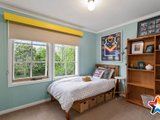 https://images.listonce.com.au/custom/160x/listings/1-wills-court-mooroolbark-vic-3138/348/01526348_img_17.jpg?ftaXrCmtU8U