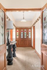 https://images.listonce.com.au/custom/160x/listings/1-winchester-street-moonee-ponds-vic-3039/647/01939647_img_02.jpg?48_3KVdQ1Ss
