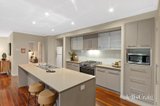 https://images.listonce.com.au/custom/160x/listings/1-woningary-crescent-doreen-vic-3754/289/01908289_img_06.jpg?fJDAOn2Aglg
