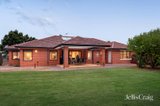 https://images.listonce.com.au/custom/160x/listings/1-woningary-crescent-doreen-vic-3754/289/01908289_img_17.jpg?QN-vsK9cKc0