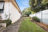 https://images.listonce.com.au/custom/160x/listings/1-yarana-drive-mount-helen-vic-3350/191/01407191_img_07.jpg?5dWSDs0fdYY