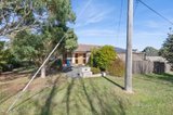 https://images.listonce.com.au/custom/160x/listings/1-yarana-drive-mount-helen-vic-3350/191/01407191_img_16.jpg?_3IeU3MlSTc