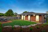 https://images.listonce.com.au/custom/160x/listings/1-yarang-court-heathmont-vic-3135/293/00641293_img_02.jpg?G2uFRYHhtWw