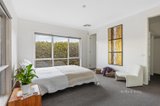 https://images.listonce.com.au/custom/160x/listings/1-yellowbox-way-diamond-creek-vic-3089/626/01632626_img_09.jpg?uBd4ko3Tgc8