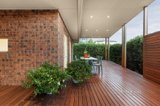 https://images.listonce.com.au/custom/160x/listings/1-yellowbox-way-diamond-creek-vic-3089/626/01632626_img_12.jpg?hO5eBMubYt4