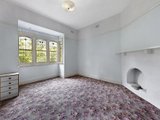 https://images.listonce.com.au/custom/160x/listings/1-zetland-road-mont-albert-vic-3127/334/01684334_img_04.jpg?dx3BqjrxCYI