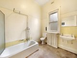 https://images.listonce.com.au/custom/160x/listings/1-zetland-road-mont-albert-vic-3127/334/01684334_img_08.jpg?xO3KHlB3ycY