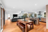 https://images.listonce.com.au/custom/160x/listings/10-11-araluen-court-barwon-heads-vic-3227/884/01437884_img_08.jpg?qgs6dmtJqiw