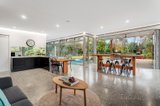 https://images.listonce.com.au/custom/160x/listings/10-12-colin-avenue-park-orchards-vic-3114/173/00555173_img_05.jpg?KaatW9fqEoM