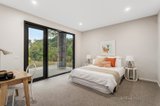 https://images.listonce.com.au/custom/160x/listings/10-12-colin-avenue-park-orchards-vic-3114/173/00555173_img_09.jpg?Utb2oDol7Wc