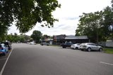 https://images.listonce.com.au/custom/160x/listings/10-12-green-street-healesville-vic-3777/242/01620242_img_02.jpg?l0gCkZ1zLjo