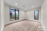 https://images.listonce.com.au/custom/160x/listings/10-abelia-street-forest-hill-vic-3131/863/01973863_img_12.jpg?Q2vp3qPTtEs