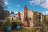 https://images.listonce.com.au/custom/160x/listings/10-adair-street-maldon-vic-3463/251/01428251_img_17.jpg?kJdXiHujS8c