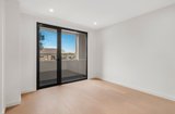 https://images.listonce.com.au/custom/160x/listings/10-allara-court-donvale-vic-3111/433/01575433_img_04.jpg?cIwN_iOJeS0