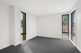 https://images.listonce.com.au/custom/160x/listings/10-allara-court-donvale-vic-3111/433/01575433_img_05.jpg?yfNdZzE3v0o