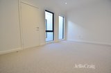 https://images.listonce.com.au/custom/160x/listings/10-amelia-street-brunswick-vic-3056/240/01909240_img_07.jpg?u1gucvvOJsU