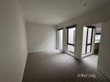 https://images.listonce.com.au/custom/160x/listings/10-amelia-street-brunswick-vic-3056/757/01936757_img_03.jpg?Prlt9TLo7Bg