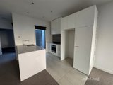 https://images.listonce.com.au/custom/160x/listings/10-amelia-street-brunswick-vic-3056/757/01936757_img_10.jpg?3tsfXp3BiFM