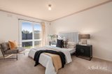 https://images.listonce.com.au/custom/160x/listings/10-aminga-court-croydon-vic-3136/287/01922287_img_07.jpg?Bhh7_bKGyqs