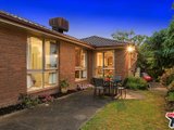 https://images.listonce.com.au/custom/160x/listings/10-aminga-court-croydon-vic-3136/826/01524826_img_19.jpg?_OryyrxAShg