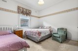 https://images.listonce.com.au/custom/160x/listings/10-angle-road-deepdene-vic-3103/167/01641167_img_07.jpg?n2MjQO1t9mA