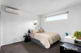 https://images.listonce.com.au/custom/160x/listings/10-anstee-grove-bentleigh-vic-3204/567/01796567_img_07.jpg?2mRUf1XZMO4