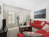 https://images.listonce.com.au/custom/160x/listings/10-arawata-drive-doncaster-east-vic-3109/568/00963568_img_03.jpg?K-EVzRsNf_8